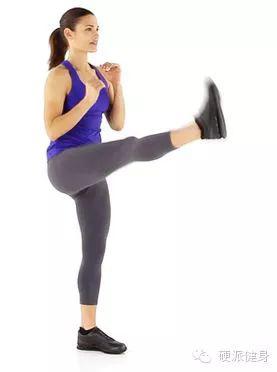 怎樣跑好4×100米_提高200米跑步訓(xùn)練方法_跑4×400米不累又快的技巧