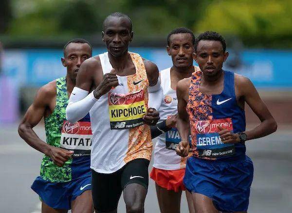 1k米跑步技巧_提高200米跑步訓(xùn)練方法_跑4×400米不累又快的技巧