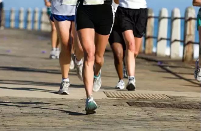 髖關(guān)節(jié)置換每天走多少路合適_關(guān)節(jié)每天合適換走髖路運(yùn)動(dòng)嗎_換了髖關(guān)節(jié)每天走多少路合適