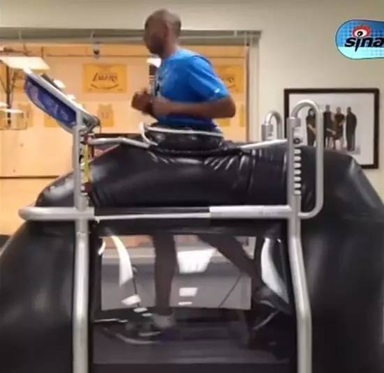 國產(chǎn)反重力跑步機(jī)_0重力跑步機(jī)_國內(nèi)反重力跑步機(jī)