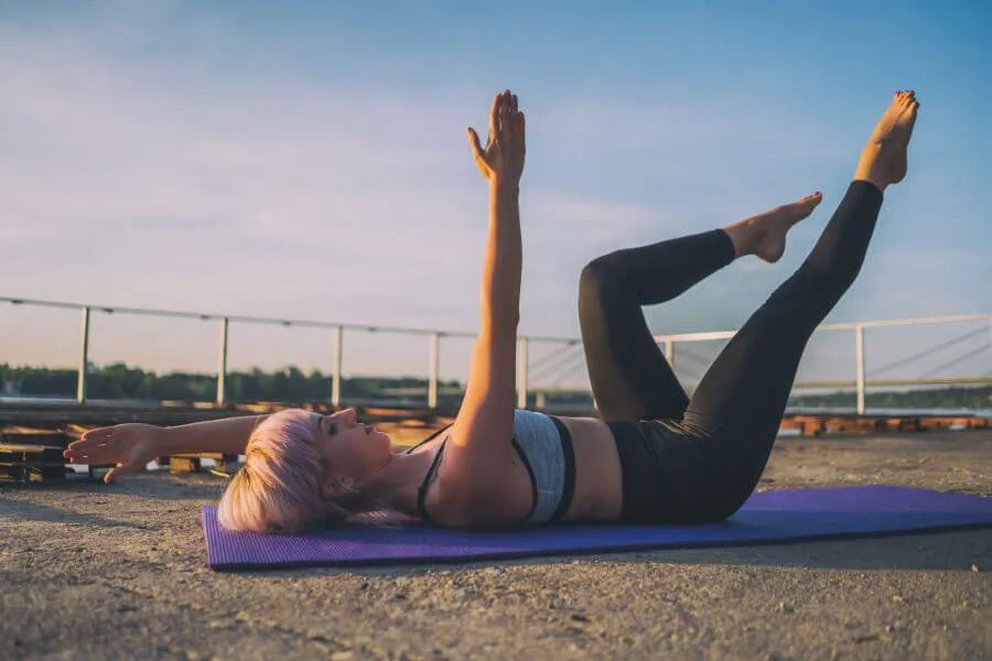 坐式腹部訓(xùn)練器_坐式腹肌訓(xùn)練器使用_坐式腹肌訓(xùn)練器怎么用