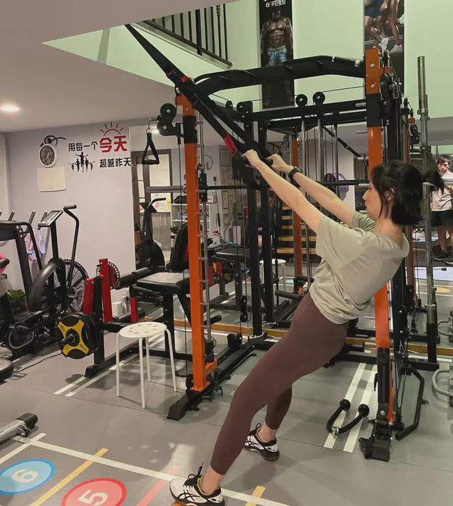 健身手套什么牌子好_質(zhì)量好的健身手套_哪個品牌的健身手套好