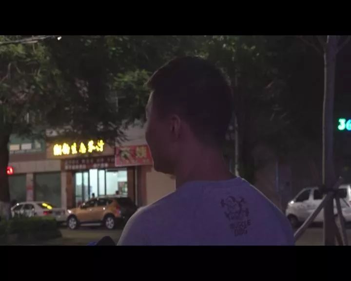 健身房跑步機(jī)使用視頻_健身房跑步機(jī)跑步視頻_健身房跑步機(jī)的使用方法視頻