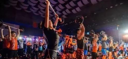 kaiyun體育 健身新人應(yīng)該怎樣練？力量訓(xùn)練做基礎(chǔ)，讓健身效果最大化