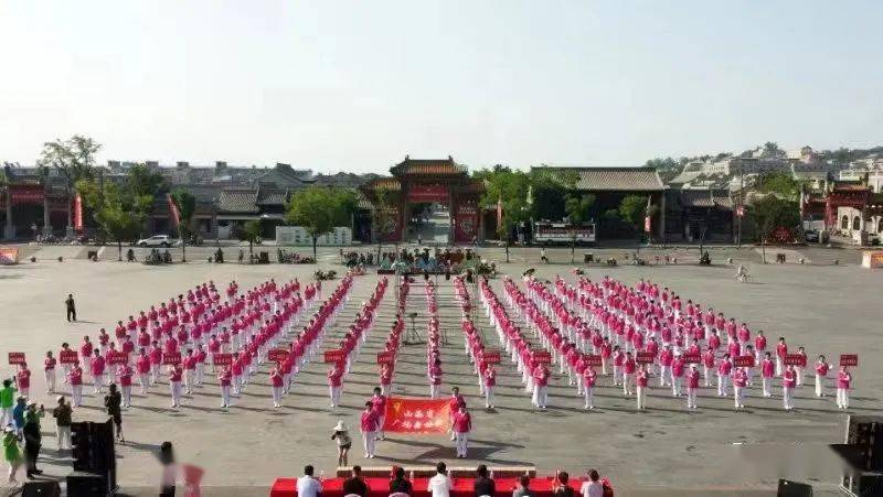 康姿百德第六套廣場舞_健身操康姿百德第三套_康姿百德健身操三套