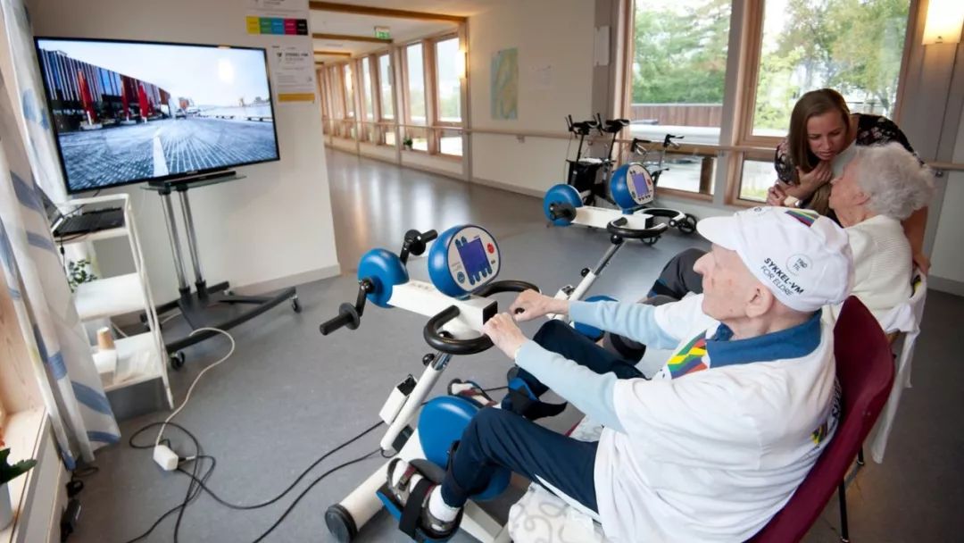 健身腳蹬車_健身車腳蹬掉了_健身車腳蹬在前面怎么辦