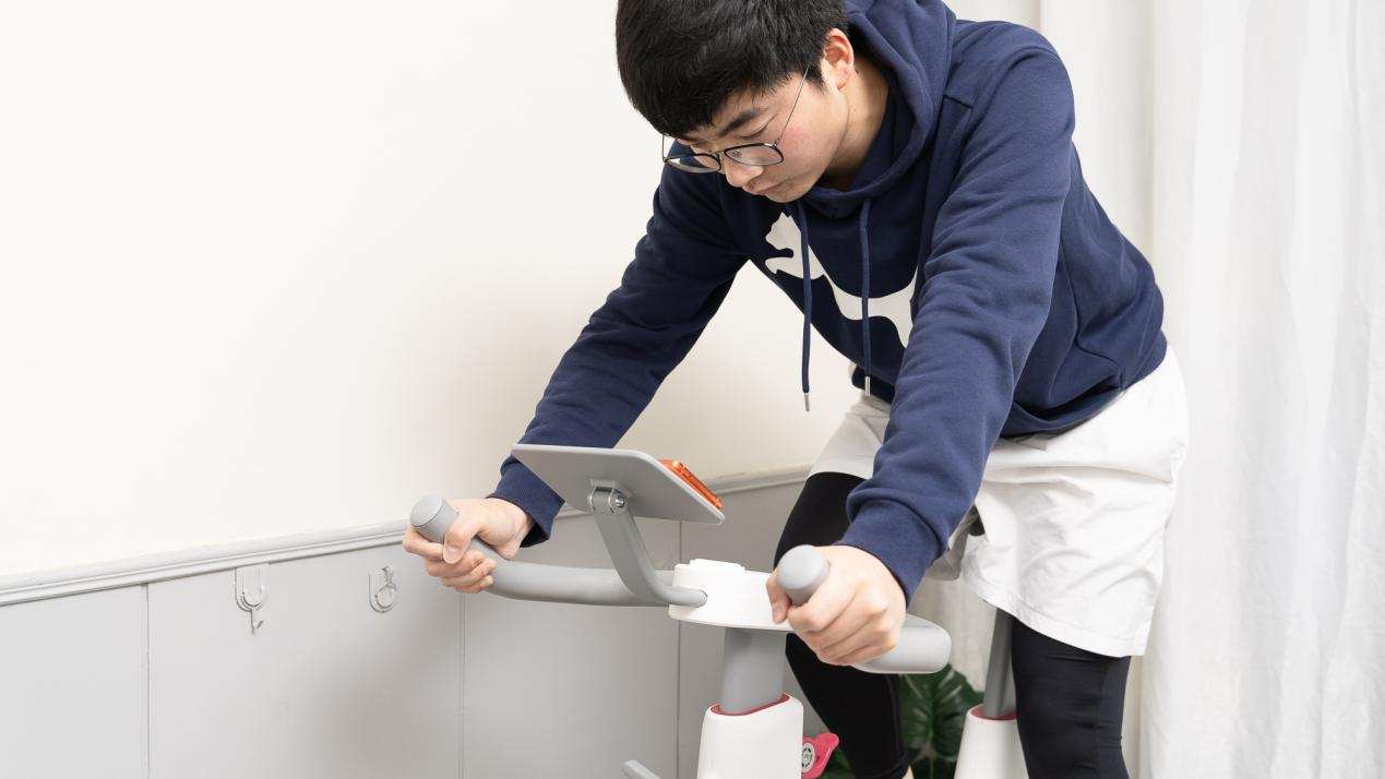 新手健身手套_手套新手健身怎么用_健身手套緊一點好還是松一點好