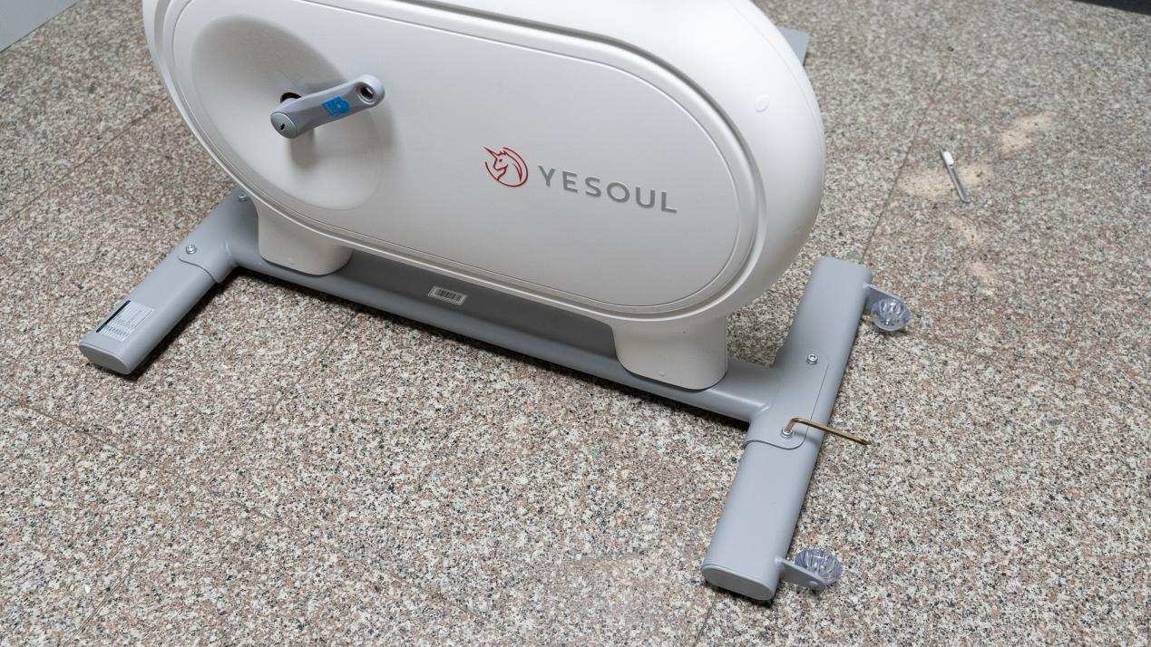 健身手套緊一點好還是松一點好_新手健身手套_手套新手健身怎么用