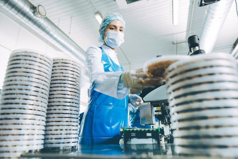 手套材質(zhì)健身好用嗎_質(zhì)量好的健身手套_健身手套什么材質(zhì)好