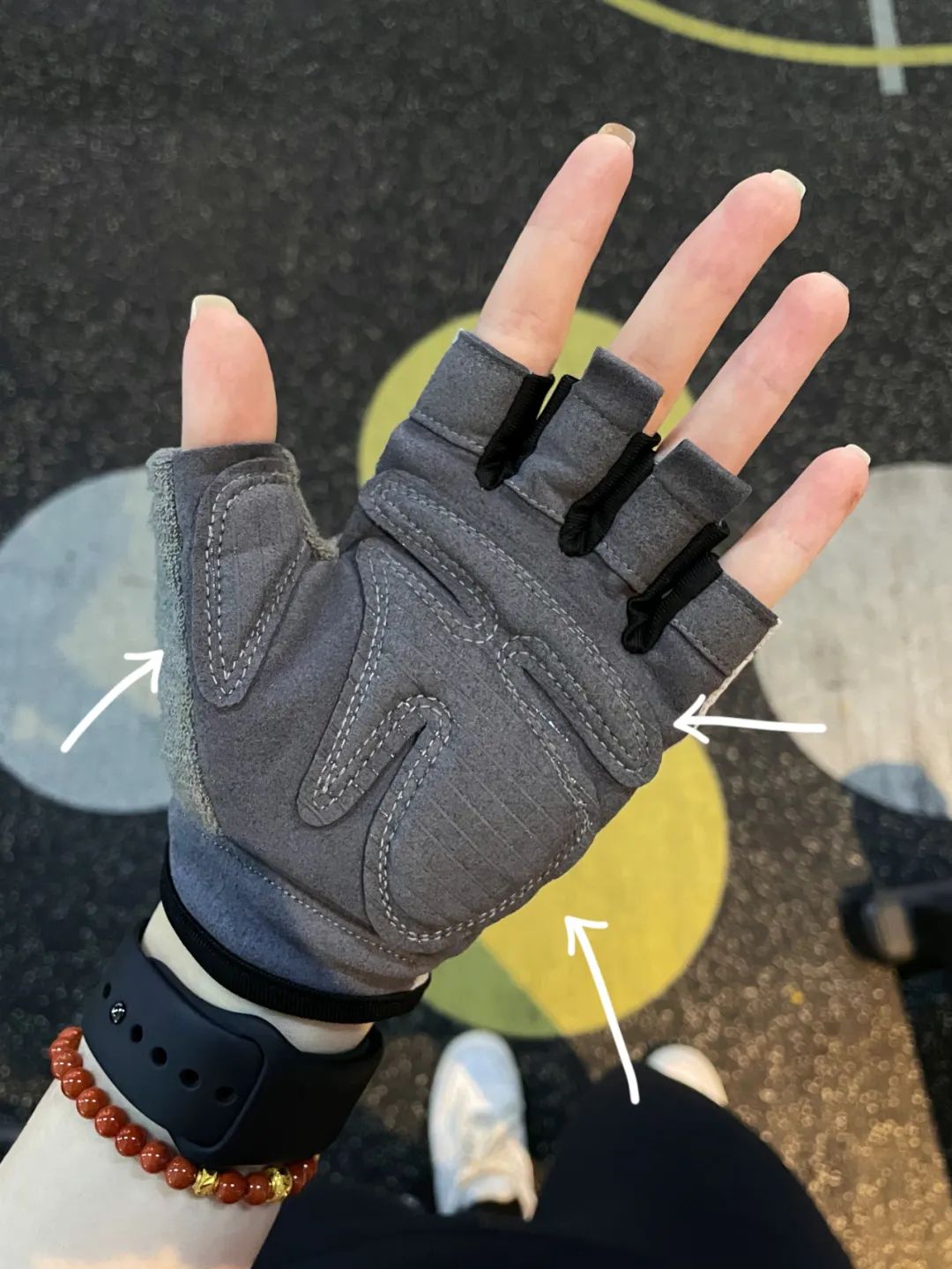 手套健身磨破了怎么辦_手套健身磨破皮怎么辦_健身手套磨破