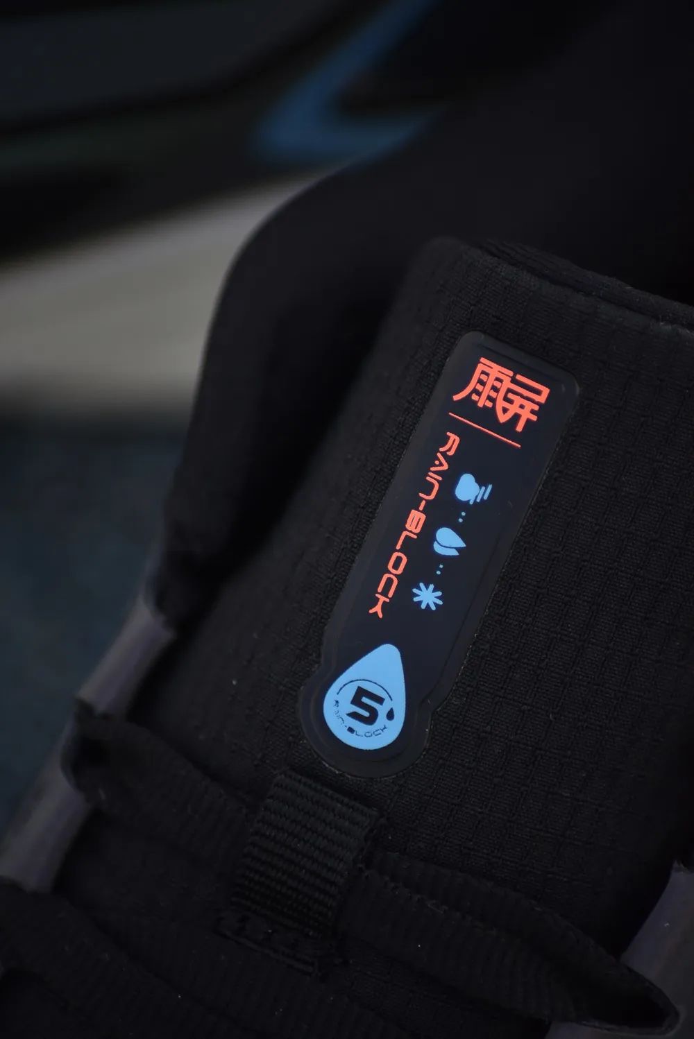 健身手套買(mǎi)大點(diǎn)好還是小點(diǎn)好_健身手套怎么選_健身手套什么材質(zhì)好