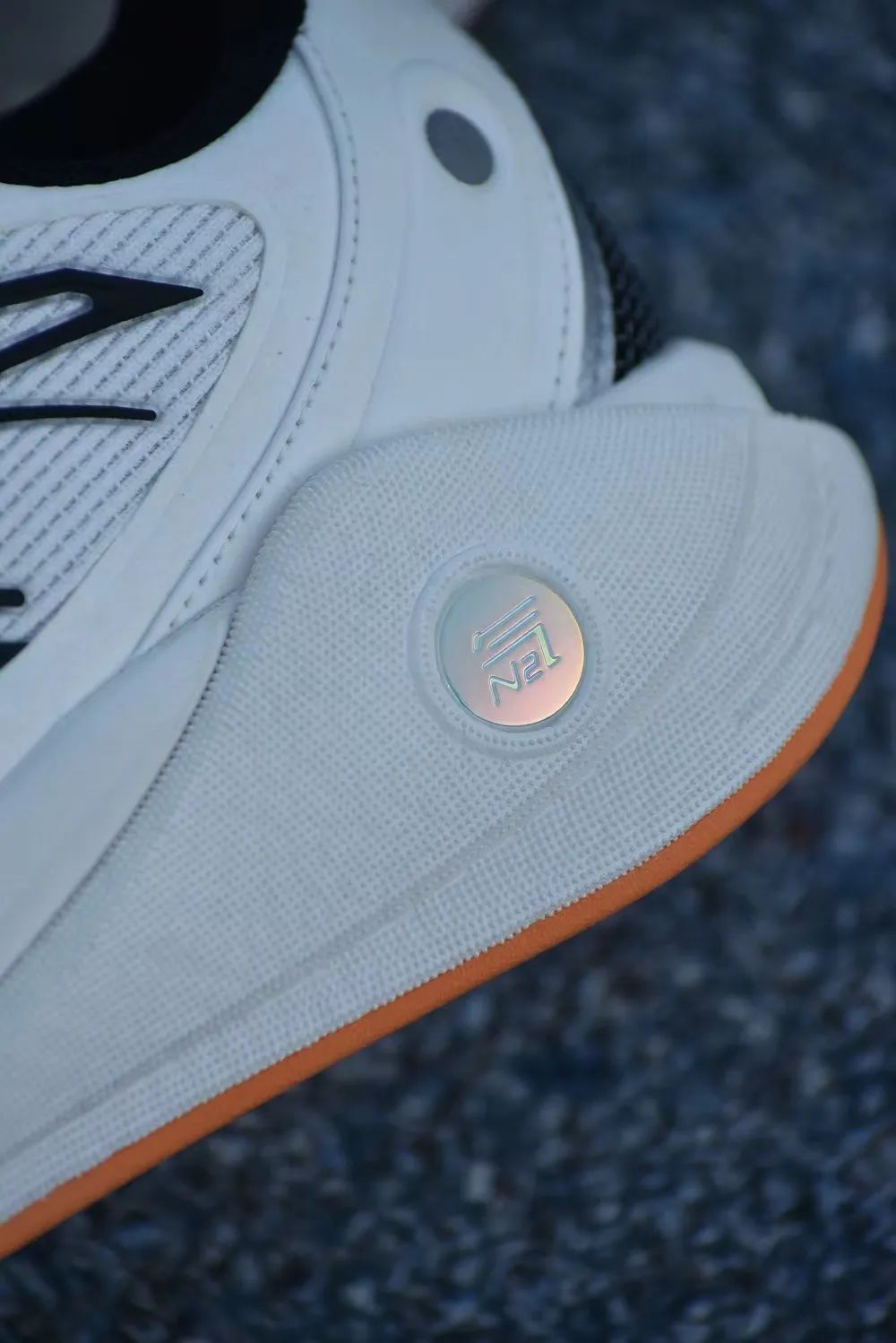 健身手套什么材質(zhì)好_健身手套買(mǎi)大點(diǎn)好還是小點(diǎn)好_健身手套怎么選