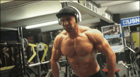 健身房器械練腹肌動作大全_腹肌健身房器械_健身房練腹肌的器械