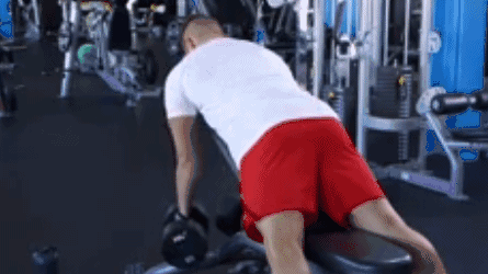 健身房器械練腹肌動作大全_健身房練腹肌的器械_腹肌健身房器械