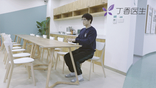 運(yùn)動(dòng)膝蓋疼要休息多久_膝蓋疼運(yùn)動(dòng)后又不疼了_運(yùn)動(dòng)后膝蓋疼怎么辦