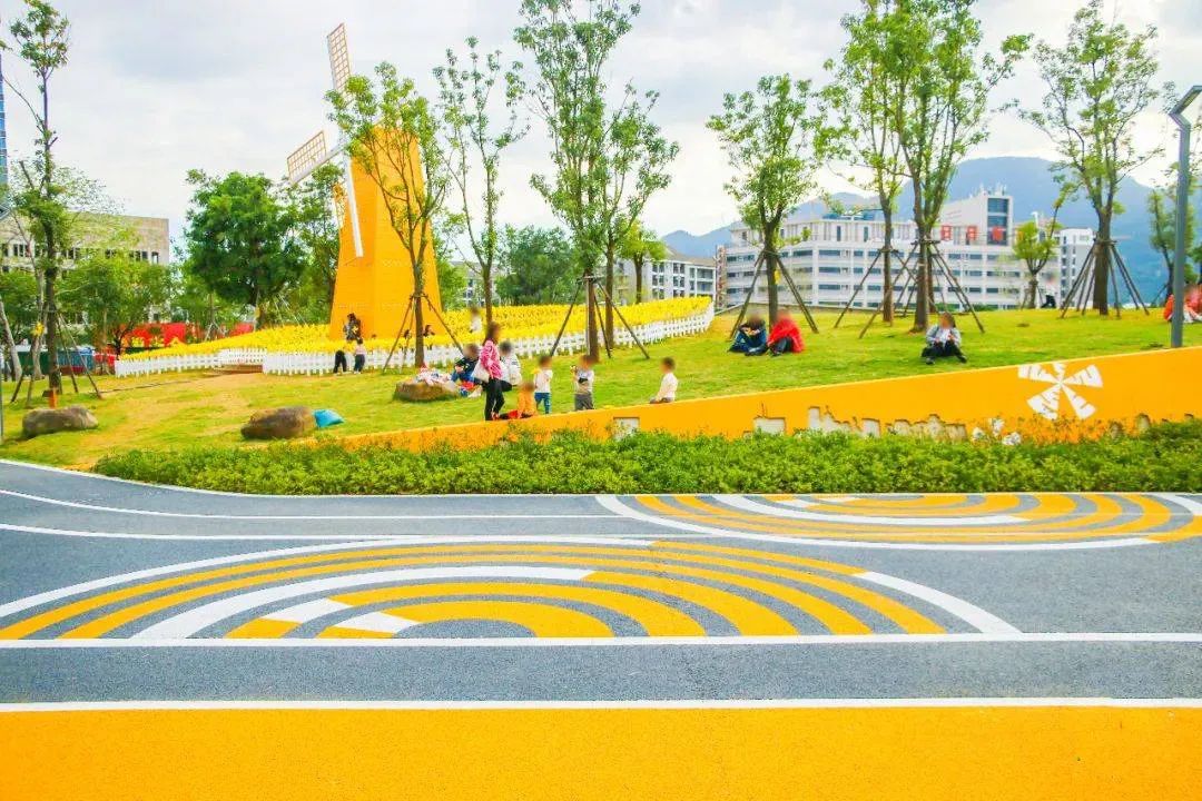 爬行器健身好處有哪些_爬行器健身好嗎_爬行器材鍛煉