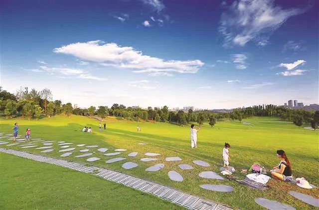 爬行器健身好處有哪些_爬行器健身好不好_爬行器健身好嗎