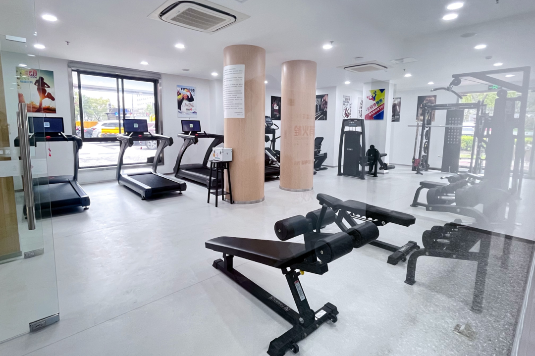 單人站綜合訓(xùn)練器安裝視頻_單人站綜合訓(xùn)練器_單人訓(xùn)練器怎么操作