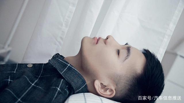 突出腰椎盤間運(yùn)動能治好嗎_腰椎間盤突出 運(yùn)動_腰椎間盤突出運(yùn)動