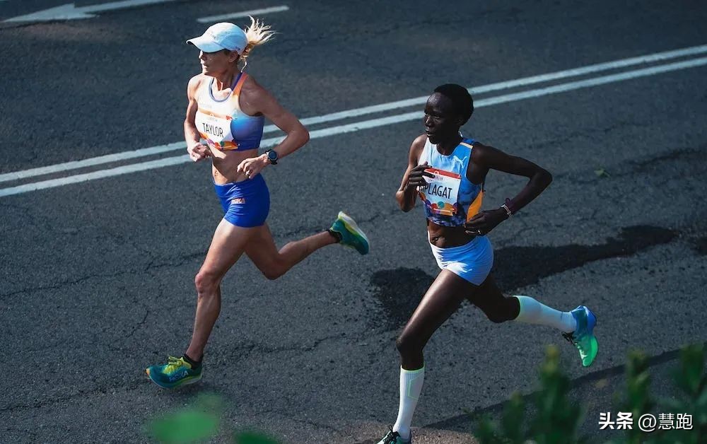 強壯能變跑步使胸變大嗎_強壯能變跑步使腿變粗嗎_跑步能使我變強壯