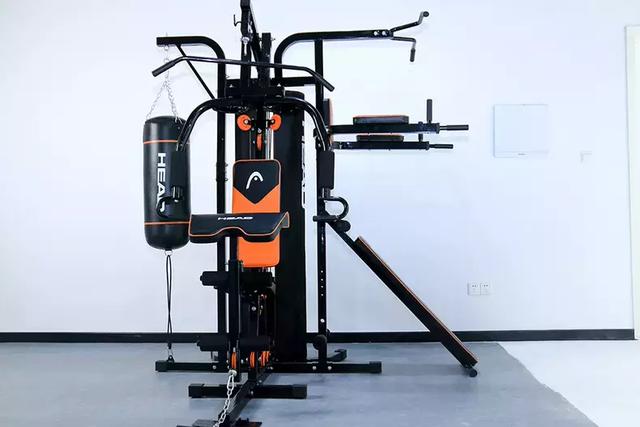 家庭版健身器材安裝教程_大型全身綜合訓練器_海德三人站綜合訓練器測評