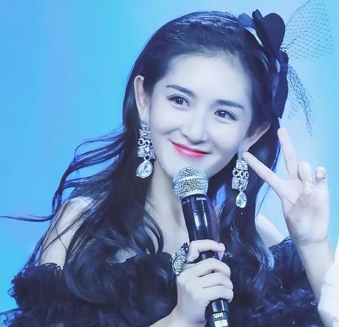 有妊娠紋能練馬甲線嗎_有妊娠紋的馬甲線是什么樣子的_妊娠紋練出馬甲線圖片