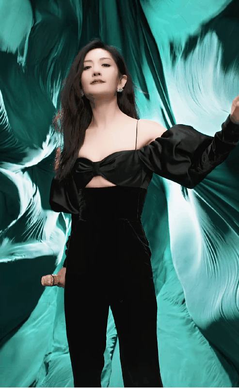 妊娠紋練出馬甲線圖片_有妊娠紋的馬甲線是什么樣子的_有妊娠紋能練馬甲線嗎