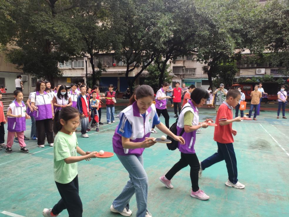 運動會二人三足投稿_趣味運動會足球_趣味運動會二人三足
