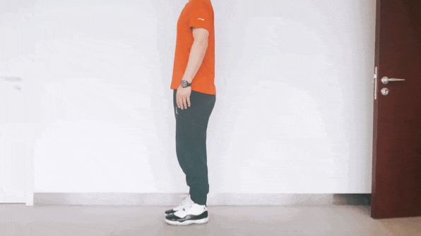 練靠墻靜蹲可以瘦腿嗎_靠墻靜蹲能練腹肌嗎_靠墻靜蹲能練出肌肉嗎