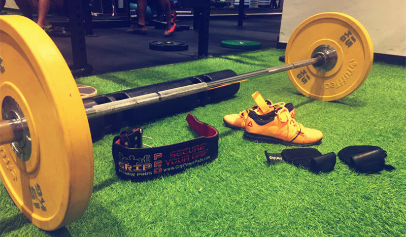 pg賞金女王單機(jī)版試玩平臺(tái) 健身沖擊大重量的三大神器-----助力帶、腰帶、舉重鞋