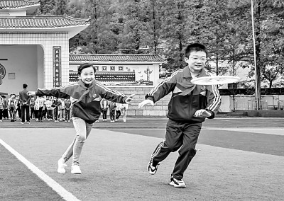 pg麻將胡了試玩平臺 玩轉(zhuǎn)飛盤，讓健康“飛”起來