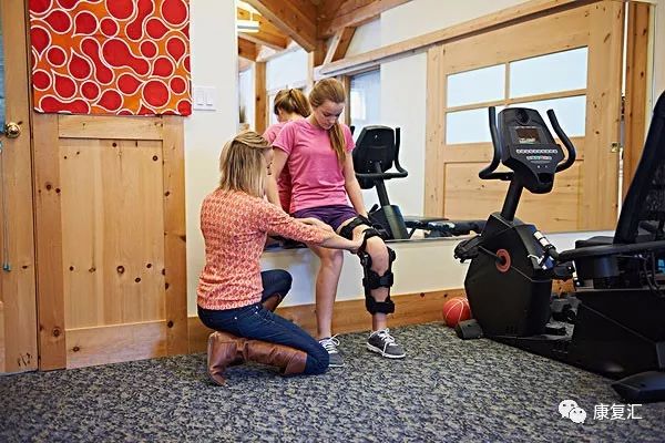 前交叉韌帶康復(fù)訓(xùn)練圖_交叉韌帶康復(fù)科一天多少錢_交叉韌帶運(yùn)動(dòng)康復(fù)