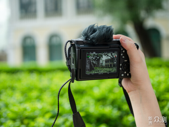 索尼ZV-E1相機體驗，選卡、選鏡頭一文看全_新浪眾測