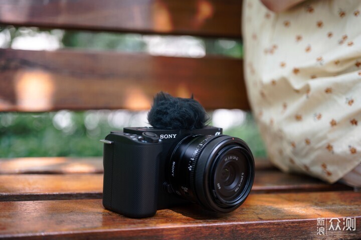 索尼ZV-E1相機體驗，選卡、選鏡頭一文看全_新浪眾測
