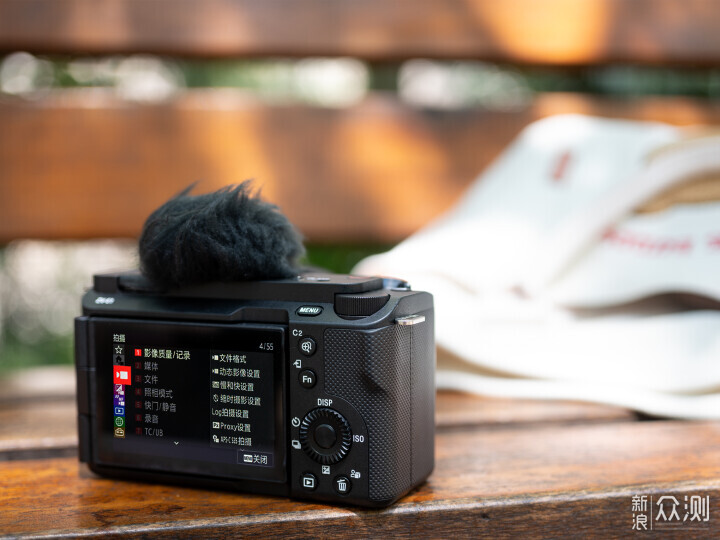 索尼ZV-E1相機體驗，選卡、選鏡頭一文看全_新浪眾測