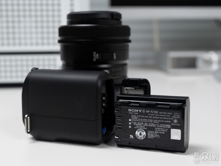 索尼ZV-E1相機體驗，選卡、選鏡頭一文看全_新浪眾測