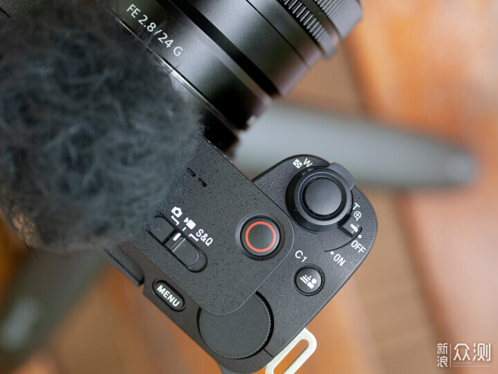 索尼ZV-E1相機體驗，選卡、選鏡頭一文看全_新浪眾測