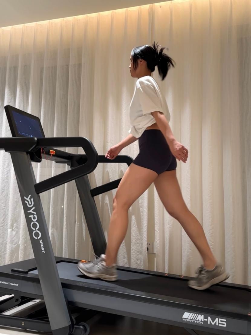 買跑步機減肥_減肥跑步機有氧運動好嗎_跑步機減肥有用嗎