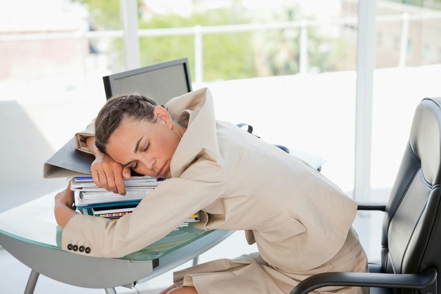 久坐族腰腿健康養(yǎng)護(hù)_邦輕松遠(yuǎn)紅外筋骨痛可貼_久坐腰腿酸痛解決方案