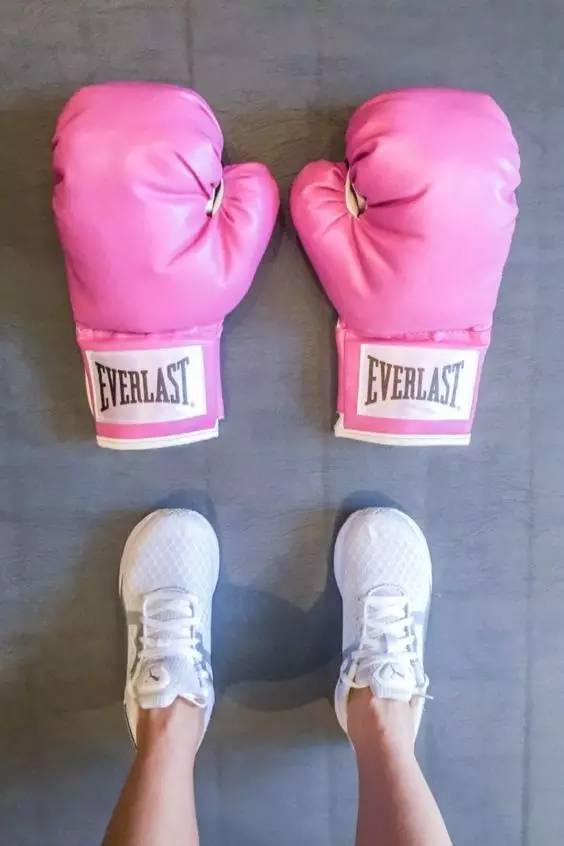 Everlast拳擊手套價格_拳擊手套品牌推薦_schiek健身手套