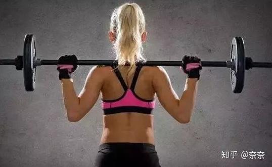 手套健身訓(xùn)練圖片_健身訓(xùn)練手套_健身手套