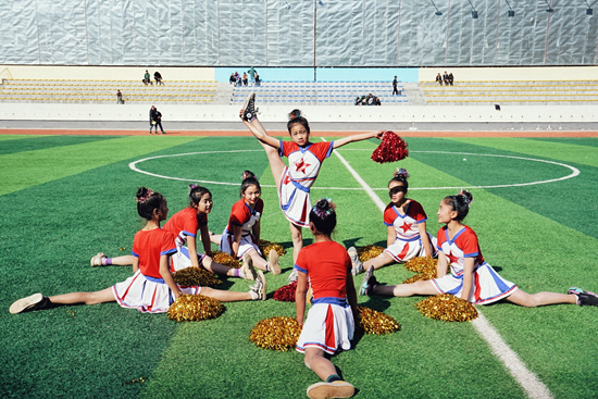 運(yùn)動(dòng)跑步怎么畫_運(yùn)動(dòng)跑步的簡(jiǎn)筆畫_小朋友跑步運(yùn)動(dòng)簡(jiǎn)筆畫