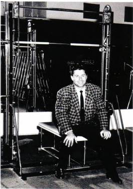 史密斯機(jī)綜合訓(xùn)練器哪個牌子好_綜合訓(xùn)練器 史密斯機(jī)_史密斯機(jī)訓(xùn)練視頻