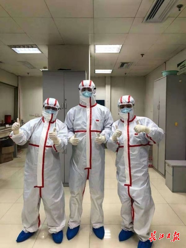 健身手套越緊越好嗎_健身手套_極限健身手套